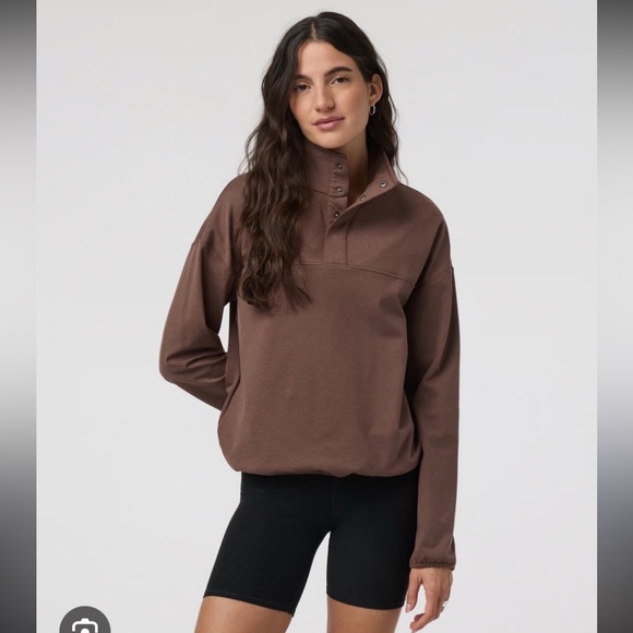 NWOT vuori granite snap mock sweater